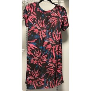 Chelsea28 Floral Shift Dress XS